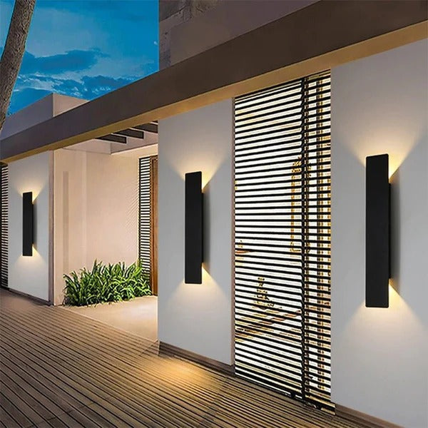 Appliques murales LED RainGuard étanches – Style et durabilité en extérieur"