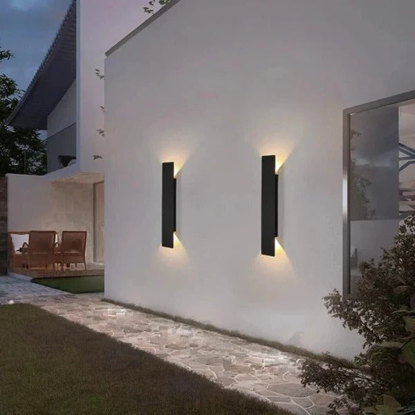 Appliques murales LED RainGuard étanches – Style et durabilité en extérieur"