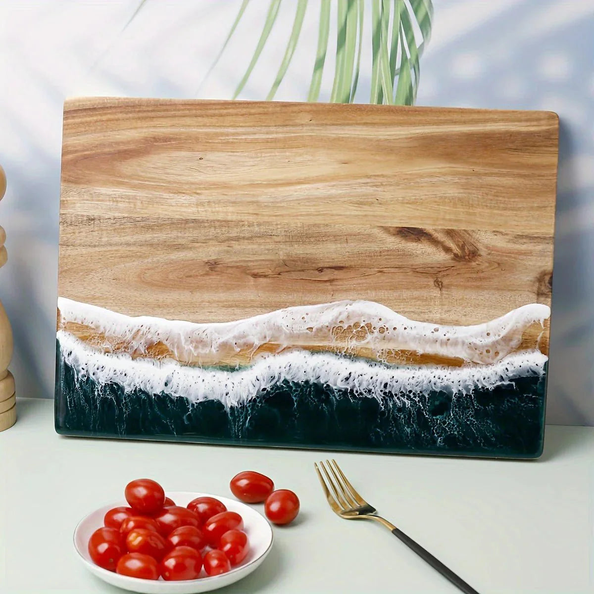 Planche à découper en bois d’acacia – Design Océan.