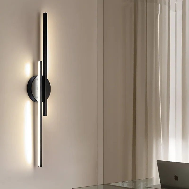 Applique murale à double éclairage pour espaces intérieurs