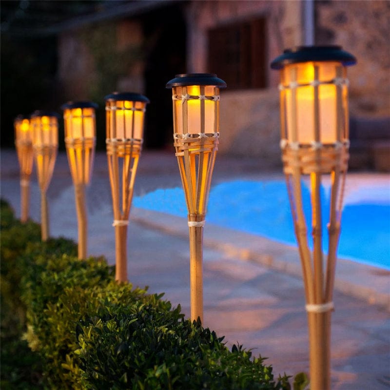 Lampe solaire LED d’extérieur pour allée/jardin