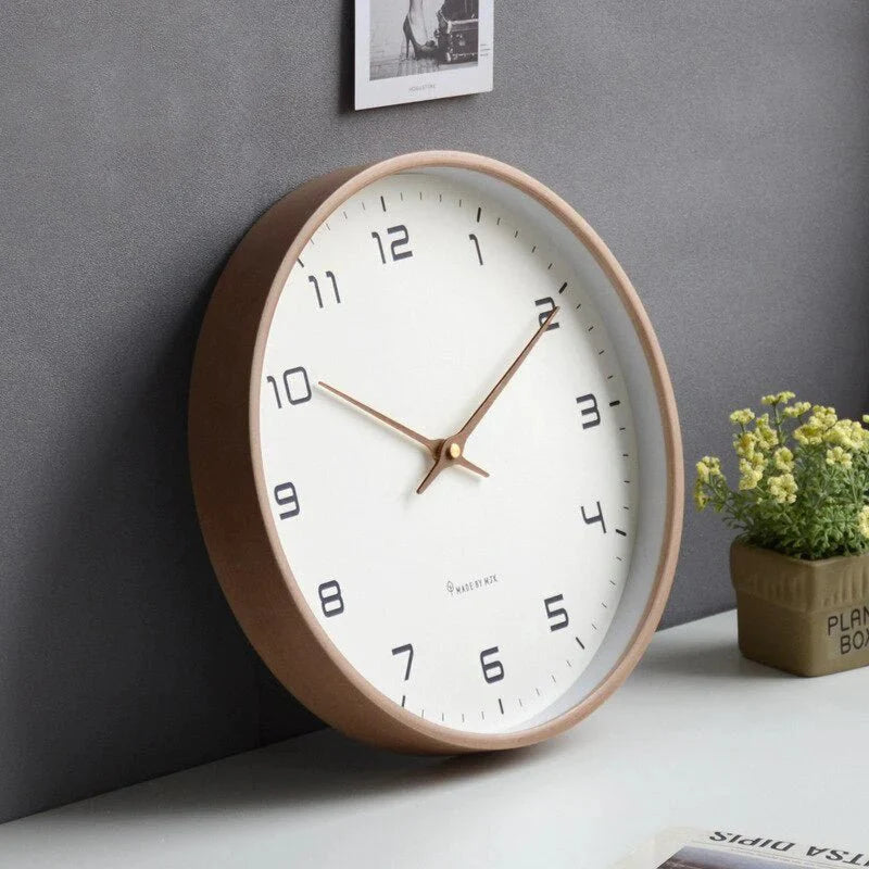 Horloge murale en bois – Design scandinave minimaliste