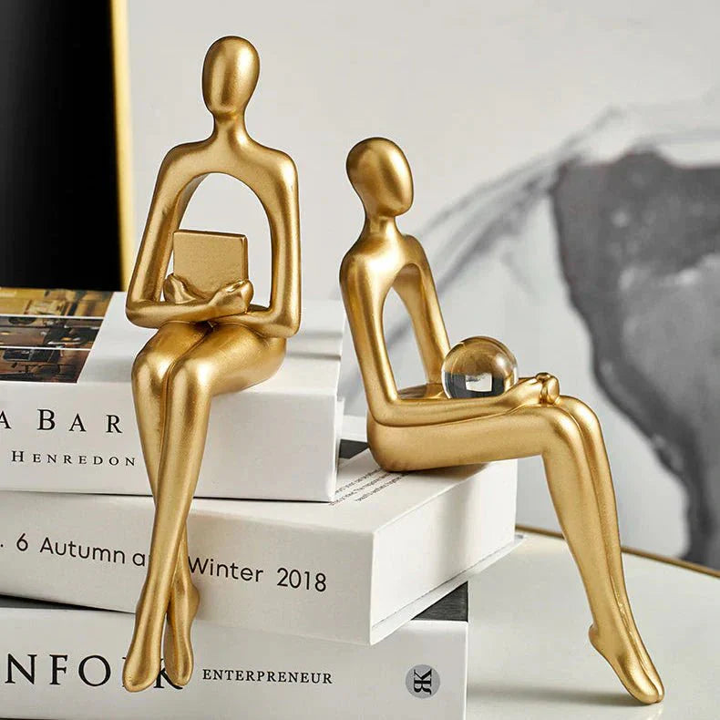 Figurines abstraites pour étagère
