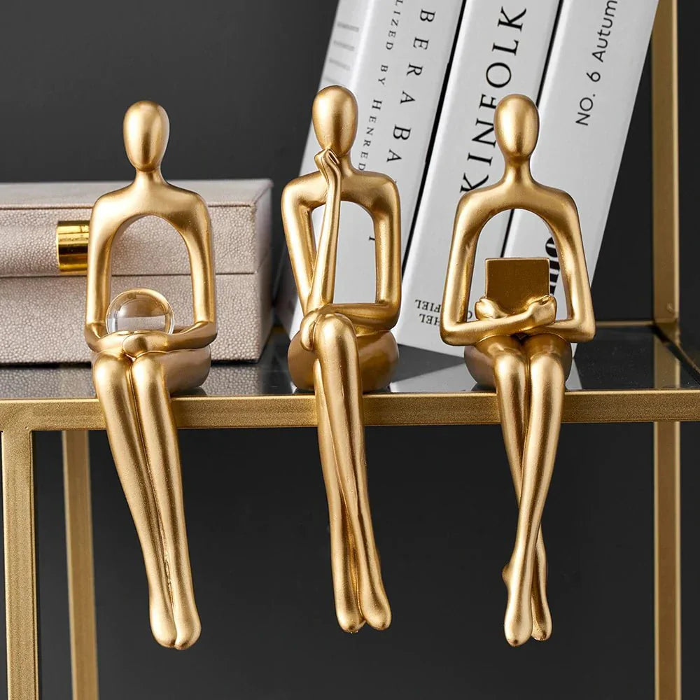 Figurines abstraites pour étagère