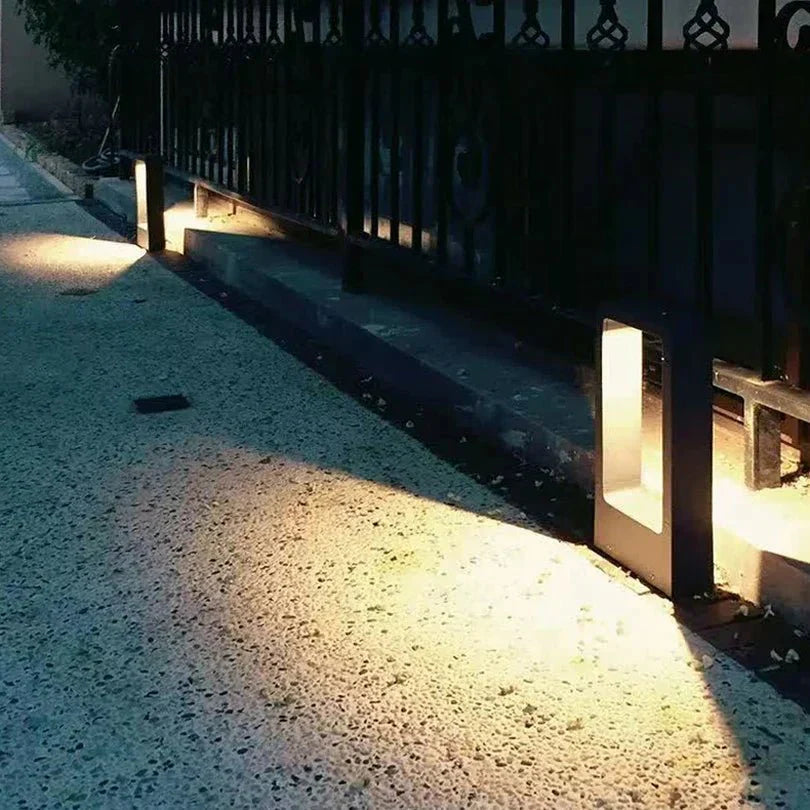 AquaGlow – Spot de jardin étanche pour extérieur