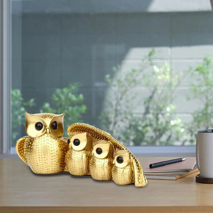 Figurine en Résine de la Famille de Chouettes Charmante – Symbole de Sagesse et d’Unité