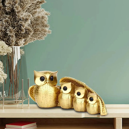 Figurine en Résine de la Famille de Chouettes Charmante – Symbole de Sagesse et d’Unité