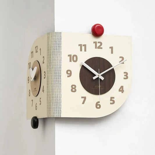 Horloge murale d’angle en bois double face – Design Noyer