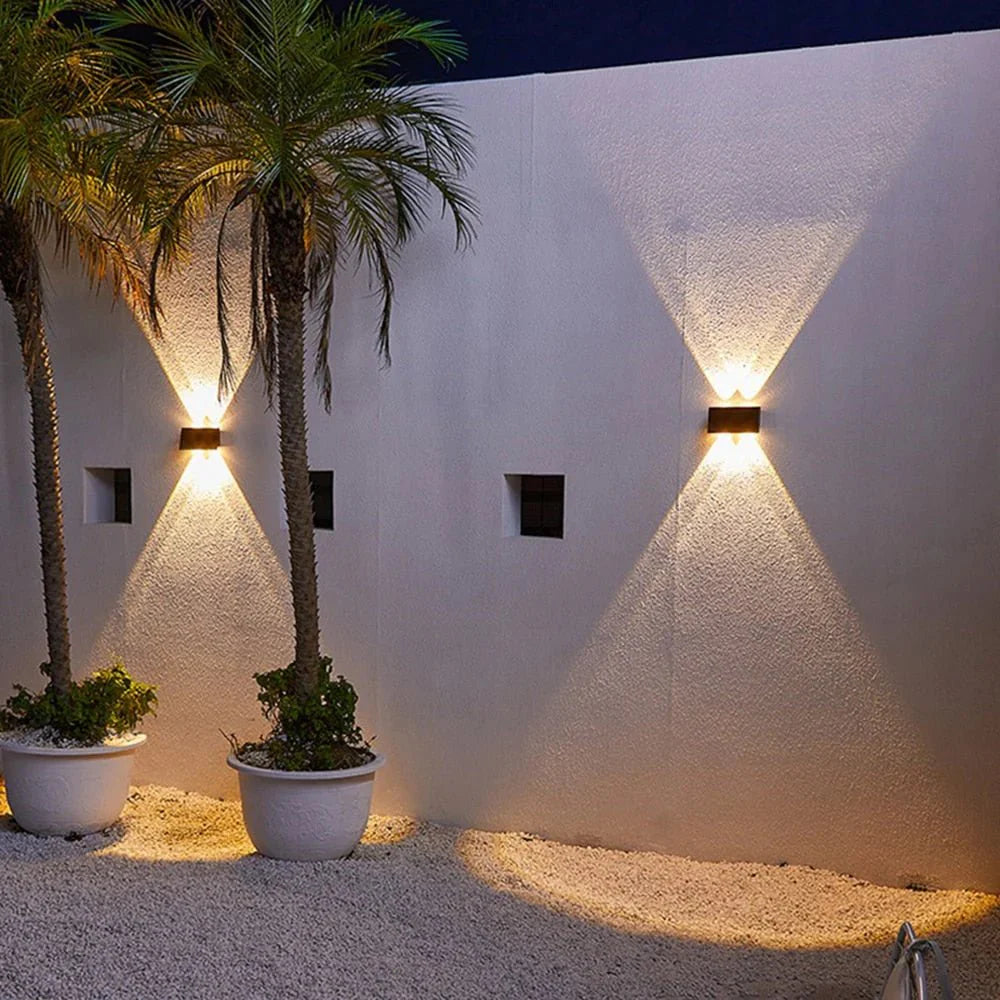 EcoShine – Applique Murale Solaire LED d’Extérieur – Étanche et Écoénergétique