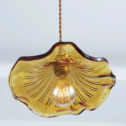 Suspension en verre ondulé fleur d’hibiscus