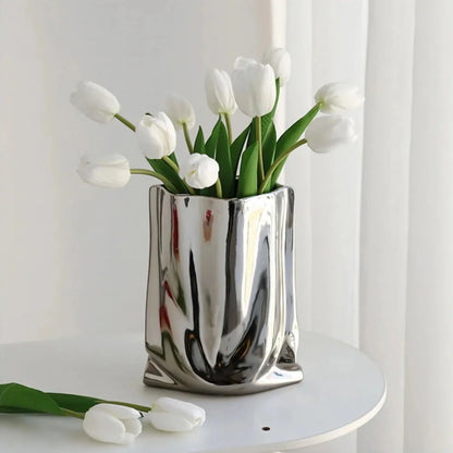 Vase Argent Liquide avec Finition Métallique