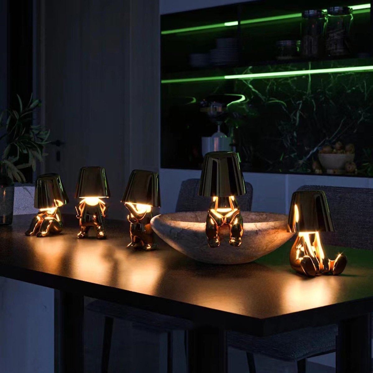 Lampe Petit Bonhomme | Design humanoïde avec contrôle tactile