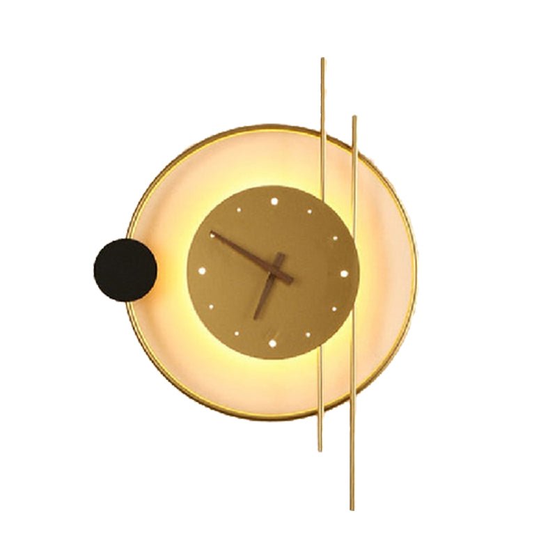 Horloge murale à cadre métallique avec rétroéclairage LED