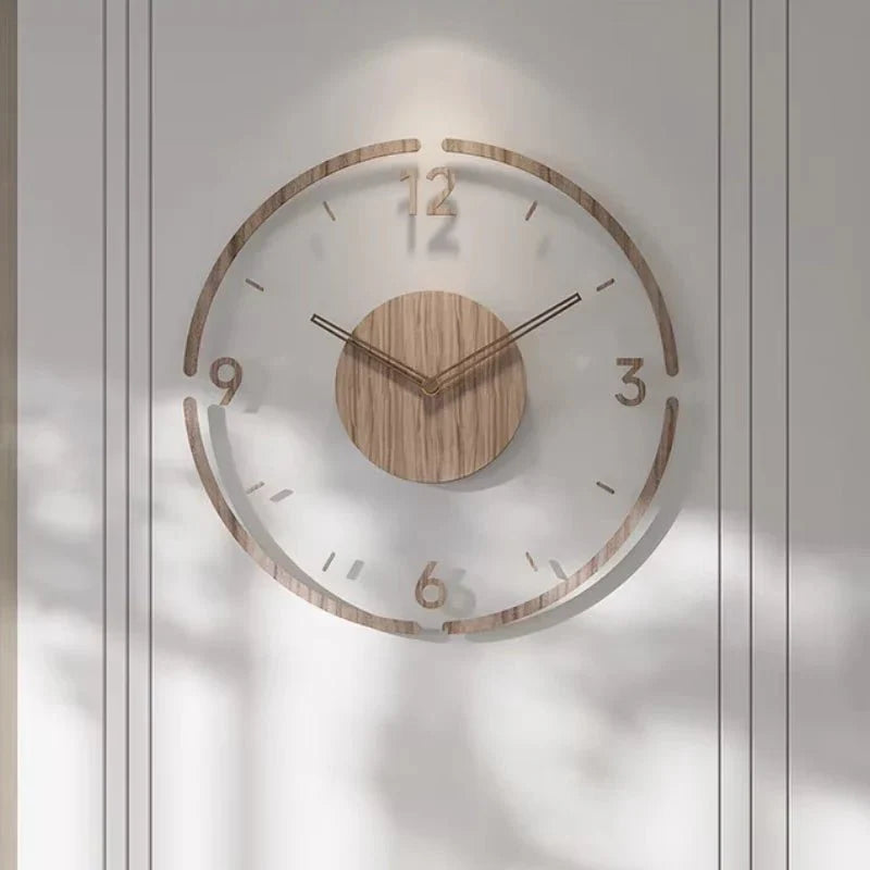 NordWood - Horloge murale en bois scandinave