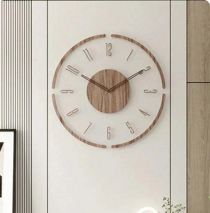 NordWood - Horloge murale en bois scandinave