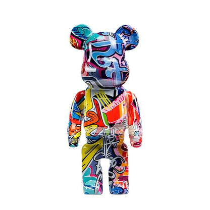 Sculpture d’ours en résine avec design graffiti et art de rue