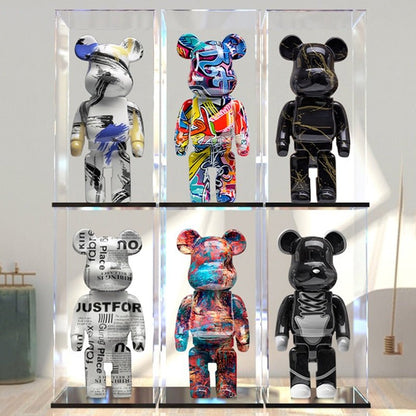 Sculpture d’ours en résine avec design graffiti et art de rue