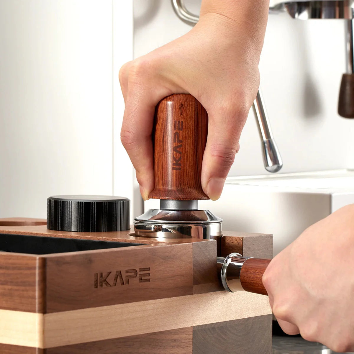 Tamper à ressort IKAPE pour espresso