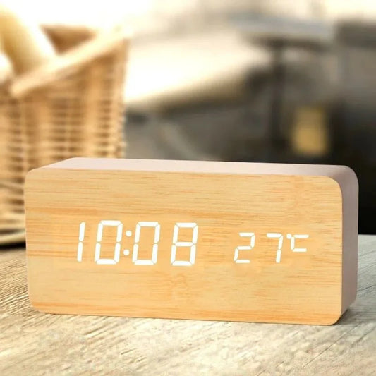 TimberTime – Réveil numérique à LED en bois naturel