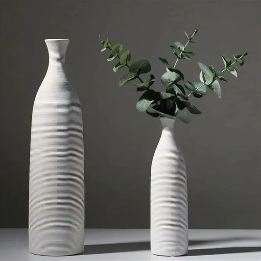 Vase Intemporel – Élégance Moderne pour Tous les Espaces