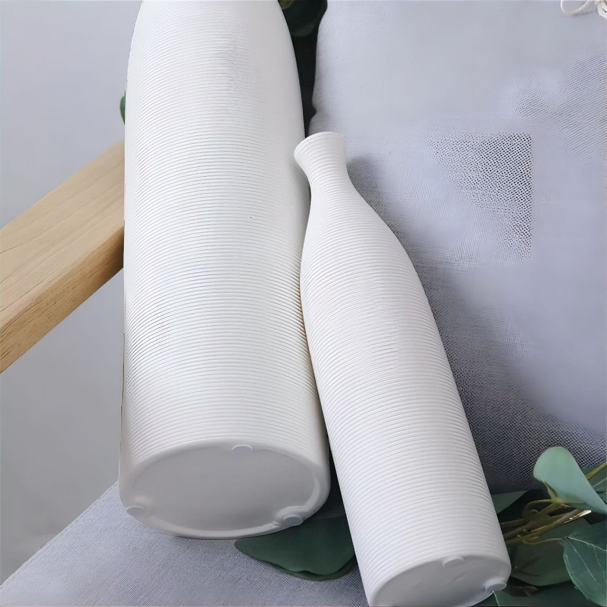 Vase Intemporel – Élégance Moderne pour Tous les Espaces