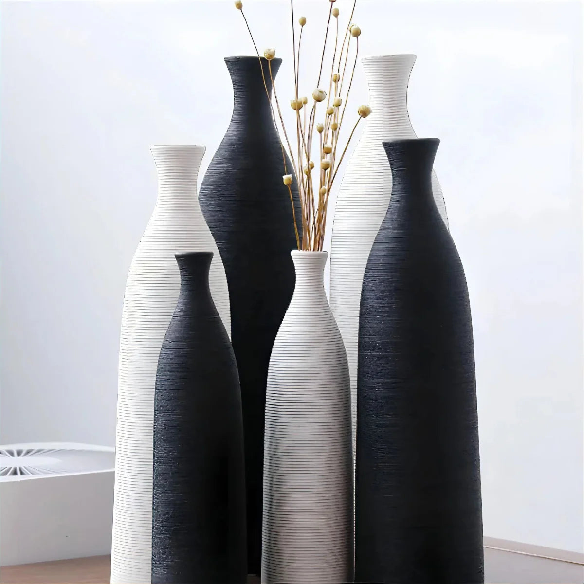Vase Intemporel – Élégance Moderne pour Tous les Espaces