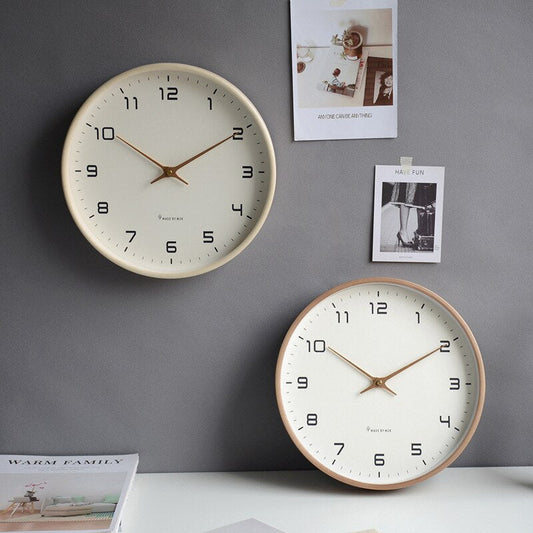 Horloge murale en bois – Design scandinave minimaliste